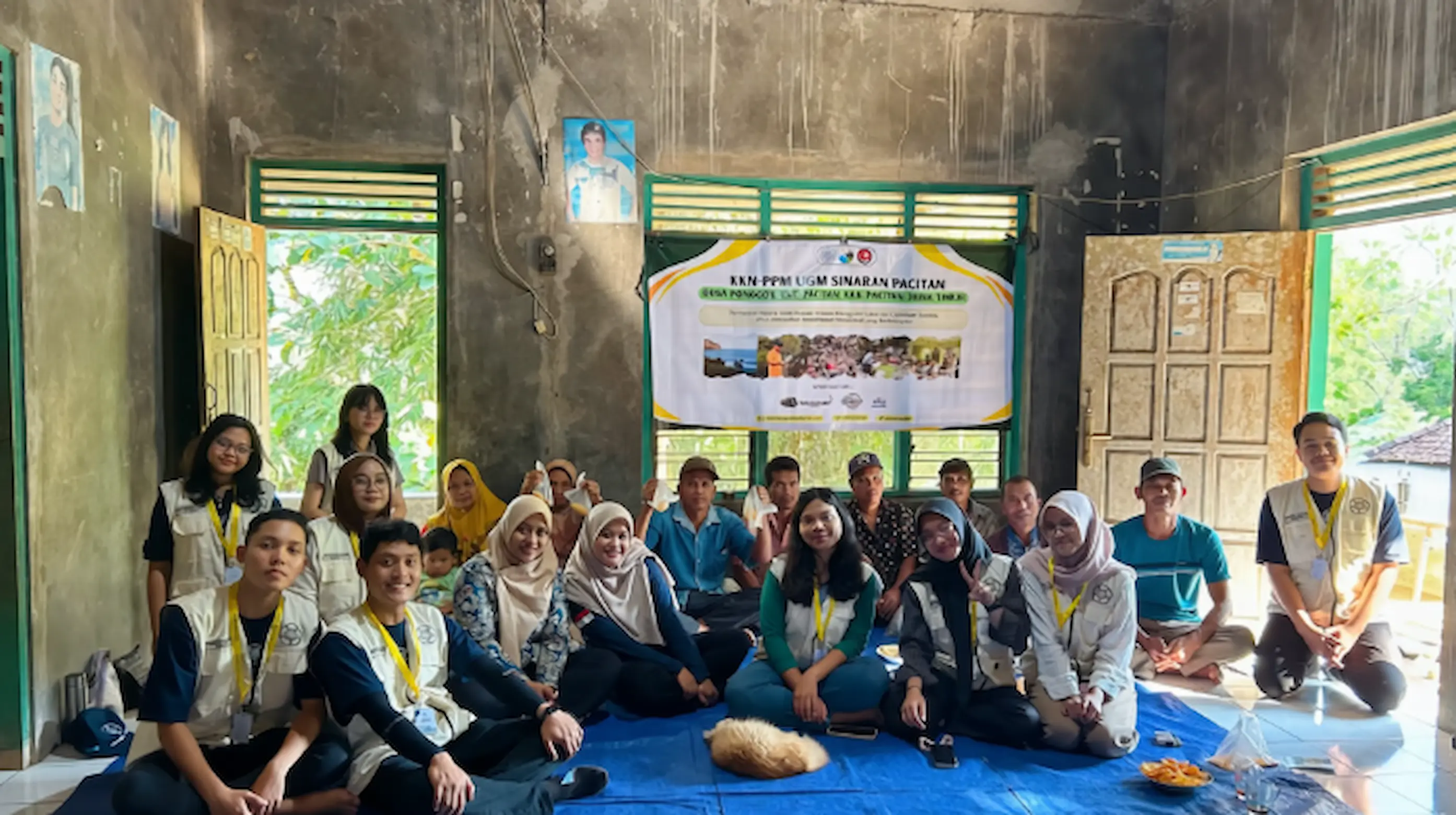 Kolaborasi Mahasiswa KKN dan Dinas Pertanian: Petani Dusun Banaran Dilatih Membuat Agen Hayati Trichoderma sp. dengan Media Jagung